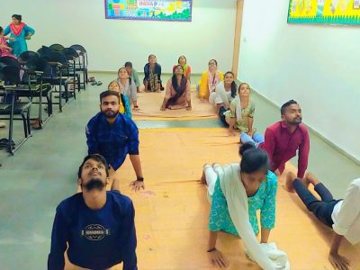 yoga.2